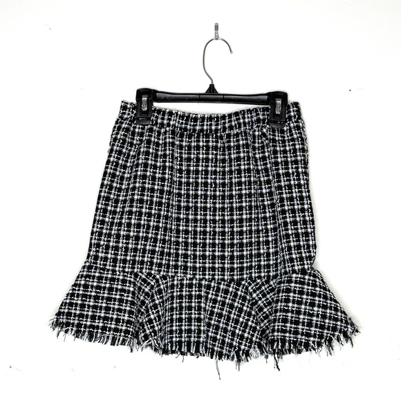 WDIRARA Girl's‎ 2 Piece Plaid
Tweed Half Sleeve Jacket and Ruffle Mini Skirt set - Picture 8 of 15